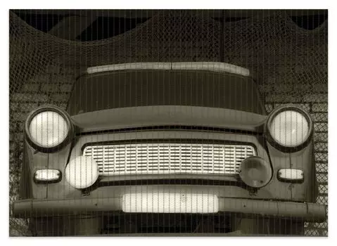 Коврик для душа Wallario, нескользящий коврик, коврик для ванной, коврик для двери, старый Trabbi в черно-белом цвете - вид на фары спереди, размер примерно 70 х 50 см, желтый