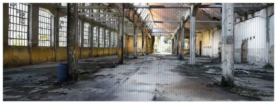 Коврик для душа Wallario, нескользящий коврик, коврик для ванной, коврик для двери, старый промышленный зал, пустой и одинокий, размер ок. 180 х 65 см, коричневый