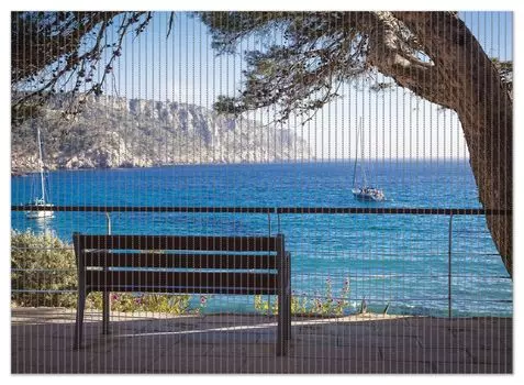 Коврик для душа Wallario, нескользящий коврик, коврик для ванной, коврик для двери, одинокая скамейка у моря - Испания летом, размер ок. 90 х 65 см, синий