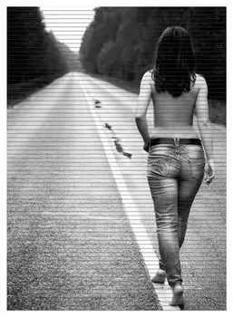 Коврик для душа Wallario, нескользящий коврик, коврик для ванной, коврик для ног, бегущая женщина, размер ок. 90 х 65 см, черный