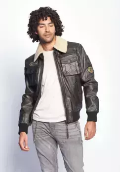 Кожаная куртка МУСТАНГ "Карлстад" Mustang, коричневый