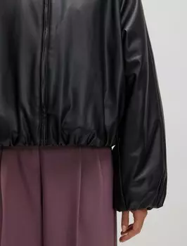 Кожаная куртка RIKA EDITED, черный
