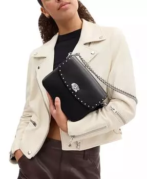 Кожаная мини-сумка через плечо Cassie 19 с заклепками Coach, черный