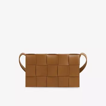 Кожаная сумка через плечо Cassette Bottega Veneta, цвет wood