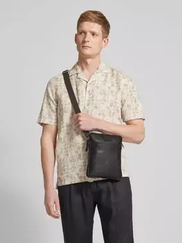 Кожаная сумка через плечо с этикеткой-значком, модель «Маркус» Strellson