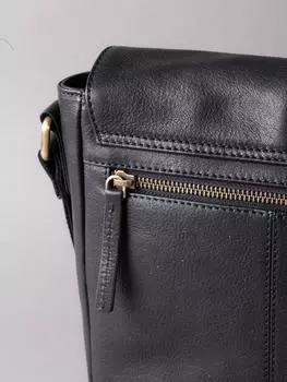 Кожаная сумка-мессенджер Keswick среднего размера Lakeland Leather, черный