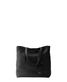 Кожаная сумка Prada, черный
