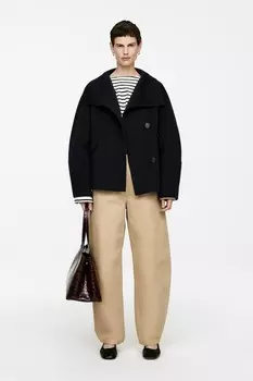 Кожаная сумка-тоут с тиснением под крокодила Arket, красный