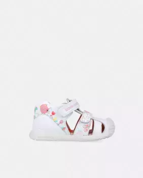 Кожаные босоножки для малышей с усиленным носком Biomecanics, белый