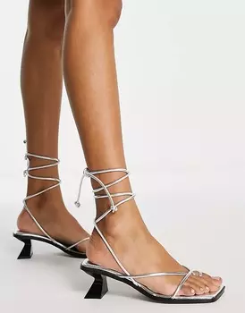 Кожаные босоножки на среднем каблуке с завязками на щиколотке Topshop Reece, серебристый