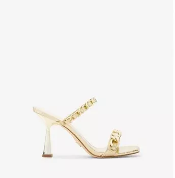 Кожаные босоножки с металлическим тиснением под змею и украшением Michael Michael Kors Clara, светло-золотой