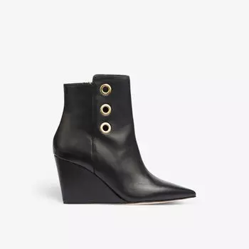 Кожаные ботильоны Brie на каблуке с острым носком Lk Bennett, черный
