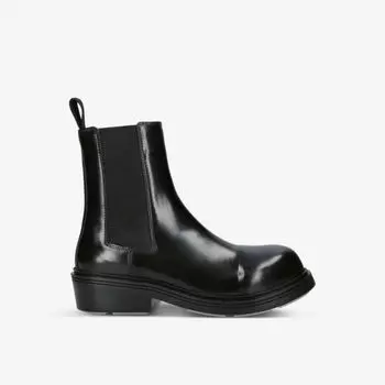 Кожаные ботинки челси с эластичной вставкой и язычком Bottega Veneta, черный