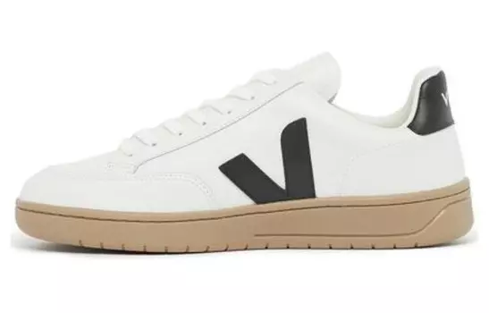 Кожаные кроссовки V-12 Veja, белый/черный