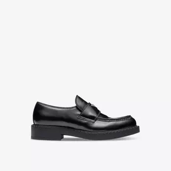 Кожаные лоферы с фирменной бляшкой Prada, черный