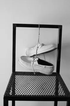 Кожаные палубные туфли ZARA, белый