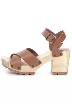 Кожаные сабо KicKers, цвет Camel