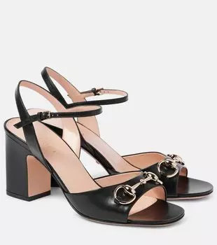 Кожаные сандалии с подвеской Horsebit Gucci, черный