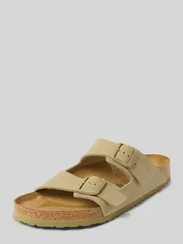 Кожаные шлепанцы с пряжкой-застежкой, модель «Аризона» Birkenstock, хаки