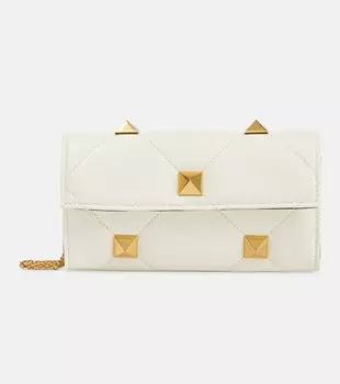 Кожаный кошелек Roman Stud на цепочке Valentino Garavani, белый