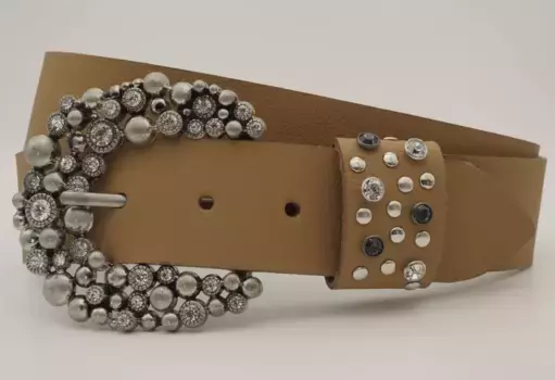 Кожаный ремень AnnaMatoni, с высококачественными стразами на застежке, бежевый