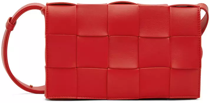 Красная маленькая сумка-кассета Intreccio Bottega Veneta