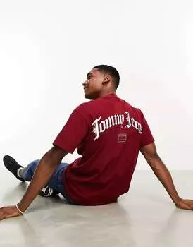 Красная непринужденная футболка с логотипом и аркой на спине Tommy Jeans