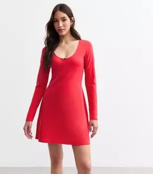 Красное мини-платье розового цвета с овальным вырезом и длинными рукавами New Look, красный
