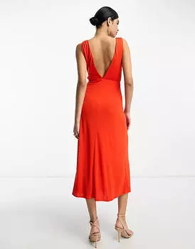 Красное платье миди с глубоким вырезом и кольцом ASOS DESIGN