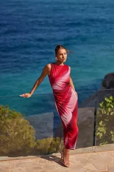 Красное платье мидиакси с принтом омбре QUIZ Clothing