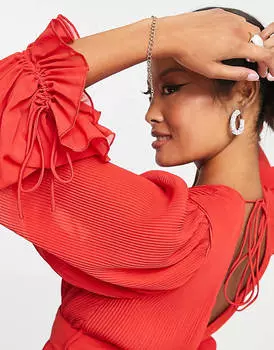 Красное платье мини с плиссированными рукавами и поясом ASOS DESIGN Petite