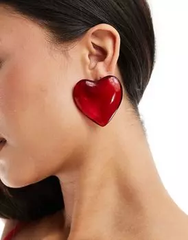 Красные серьги-пусеты ASOS DESIGN с объемным объемным сердцем
