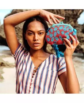 Красный и бирюзово-синий клатч ARIELA Arnoldi, расшитый вручную бисером Brunna.Co, синий