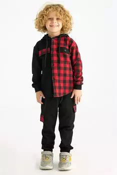 Красный клетчатый спортивный костюм с капюшоном и карманами для мальчика Zepkids