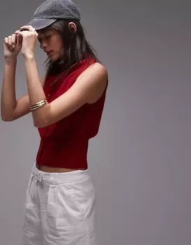 Красный компактный трикотажный топ без рукавов Topshop на пуговицах