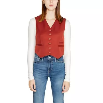 Красный жилет из полиэстера Vero Moda