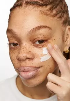 Крем для лица GINZING™ ULTRA-HYDRATING ENERGY-BOOSTING CREAM UPGRADE Origins