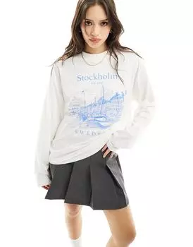 Кремовая футболка с длинными рукавами и графикой Стокгольма ASOS DESIGN