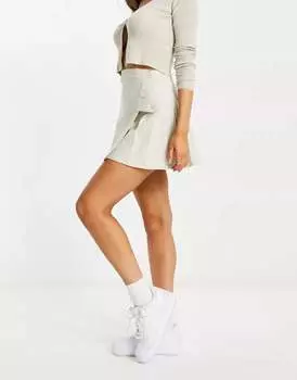 Кремовая мини-юбка со складками Daisy Street