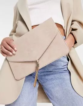 Кремовая сумка-клатч с кисточками ASOS DESIGN