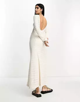 Кремовое платье макси крючком с длинными рукавами ASOS DESIGN