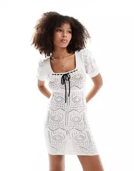 Кремовое трикотажное платье с короткими рукавами и бантом Miss Selfridge крючком