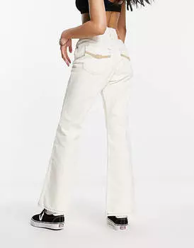Кремовые джинсы-клеш с завышенной талией Levi's 70S