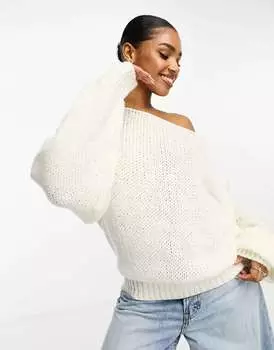 Кремовый пушистый вязаный джемпер асимметричного кроя ASOS DESIGN