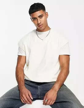 Кремовый свитер с треугольным вырезом и v-образным вырезом Threadbare