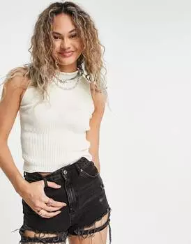 Кремовый вязаный жилет без рукавов с оборками Topshop