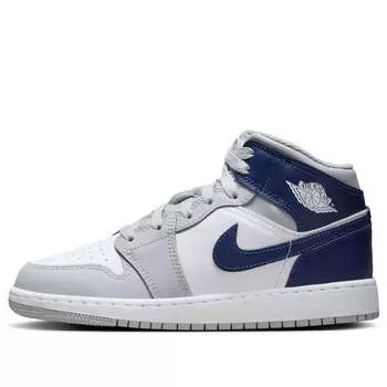 Кроссовки 1 mid 'wolf grey midnight navy' Air Jordan, белый