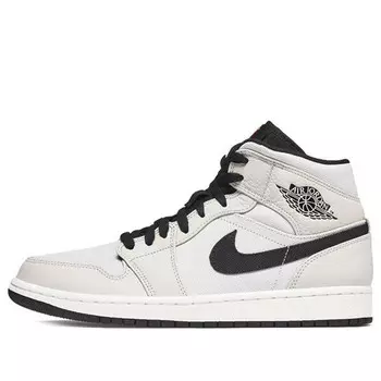 Кроссовки 1 ретро средний se Air Jordan, белый