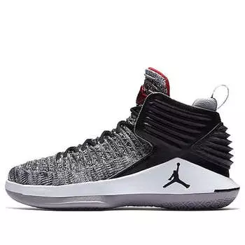 Кроссовки 32 бг Air Jordan, черный
