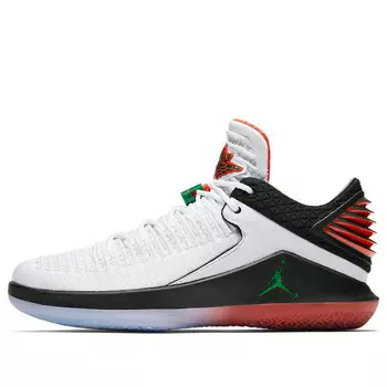 Кроссовки 32 низкие Air Jordan, белый